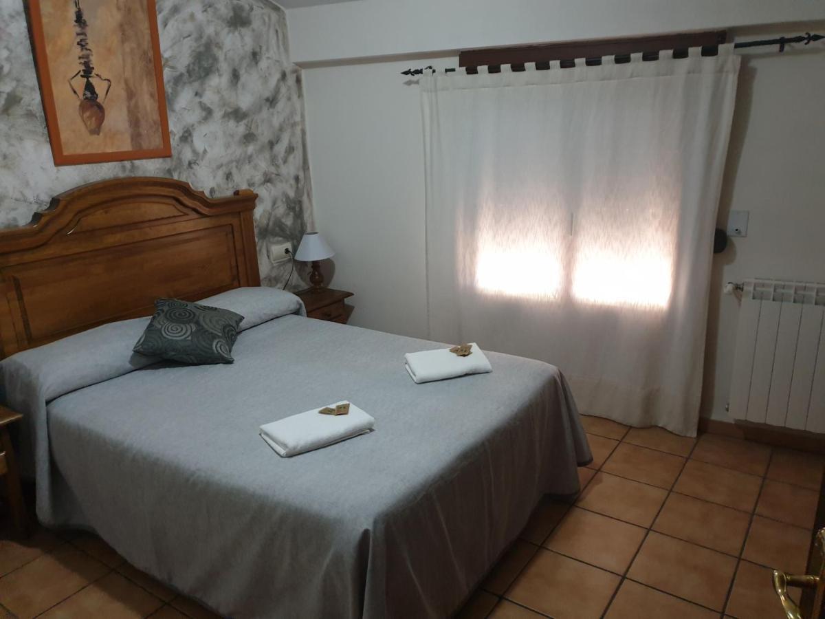 Hotel Torres De Albarracin Екстер'єр фото