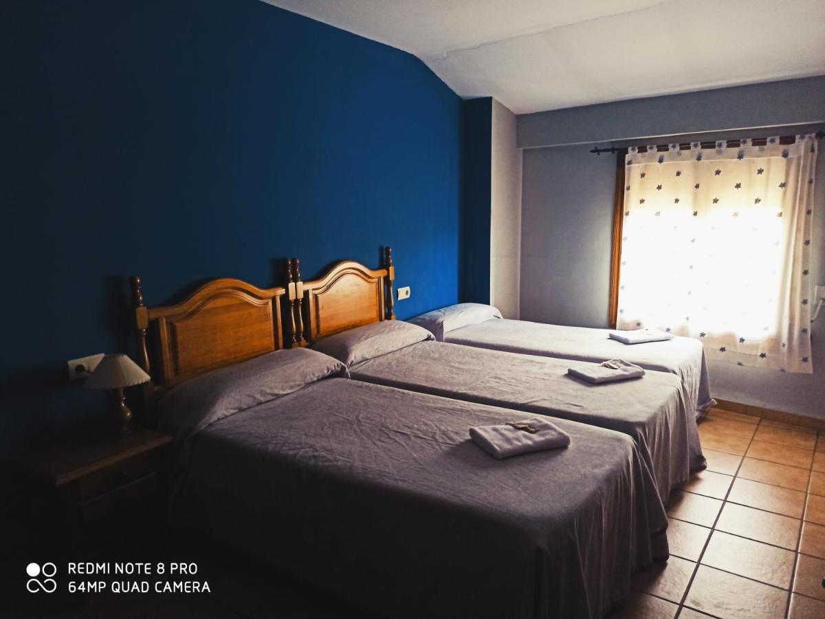 Hotel Torres De Albarracin Екстер'єр фото