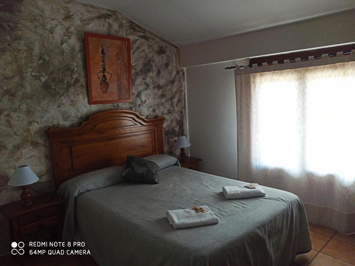 Hotel Torres De Albarracin Екстер'єр фото